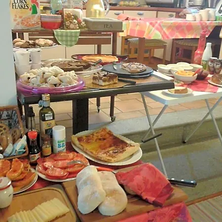 Da-di Bed & Breakfast 3*